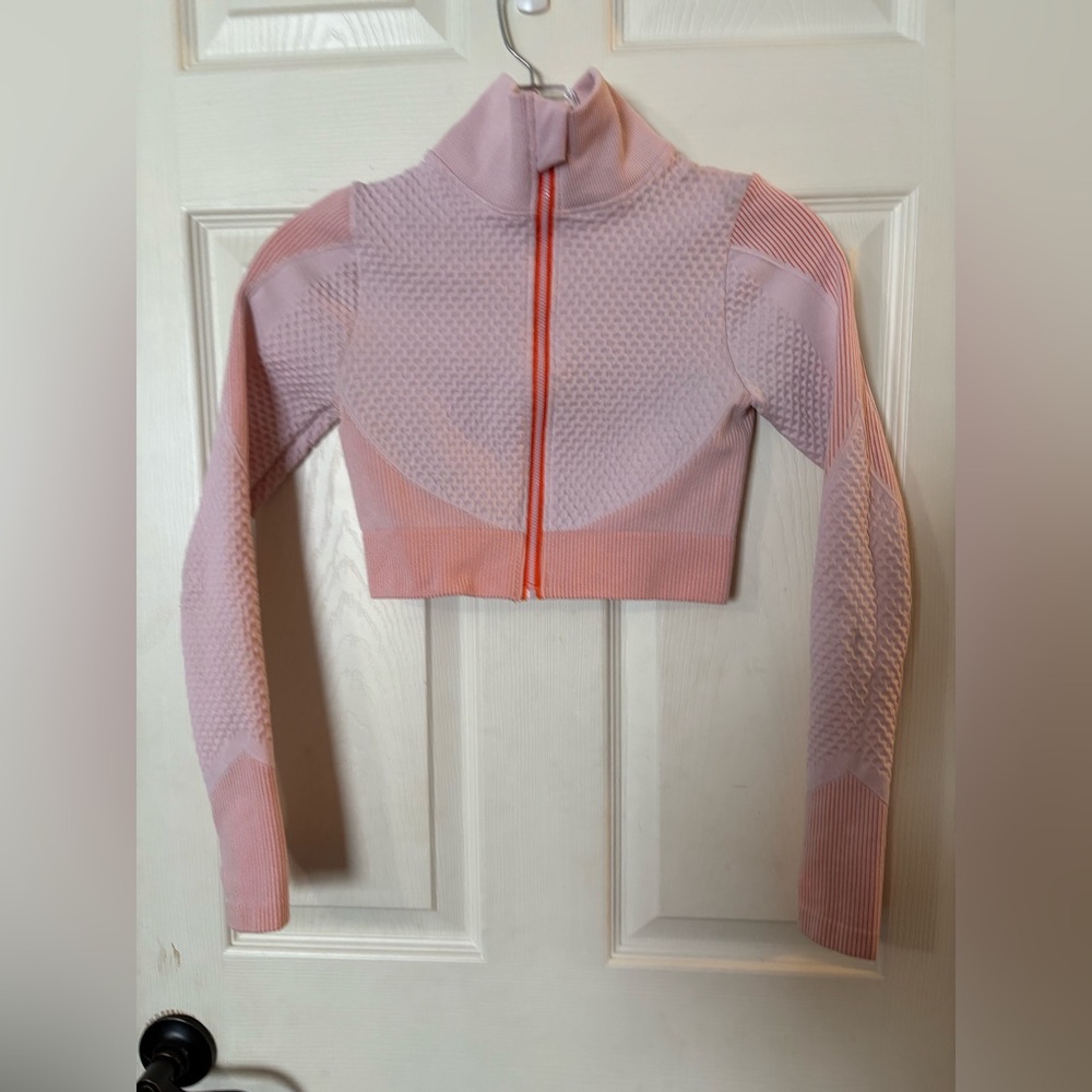 Pink Cropped Jacket. Size SMALL